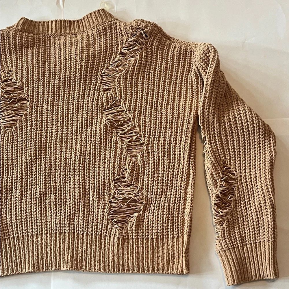 POL Tan Distressed Crew Neck Sweater woman’s oversized small beige chunky top - Picture 8 of 10